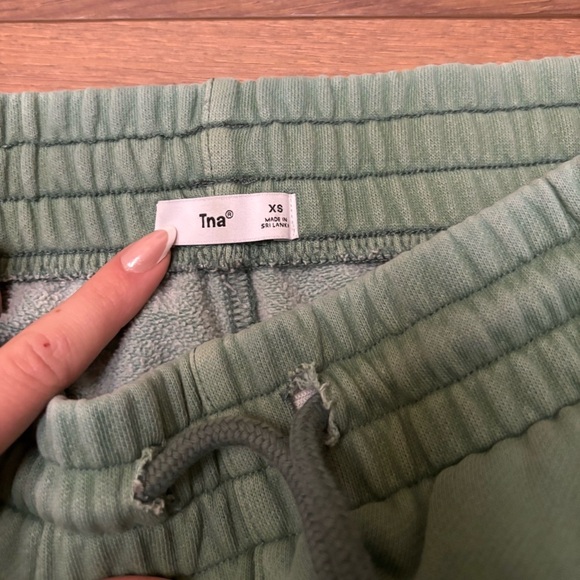 Aritzia Sweatpants - Picture 3 of 4